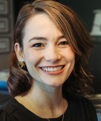 Dr. Katerine Cardona